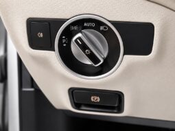 
										Mercedes-Benz GLA200 full									