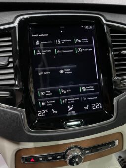 
										Volvo XC90 Inscription full									