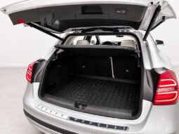 
										Mercedes-Benz GLA200 full									