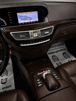 
										MERCEDES-BENZ S250 full									