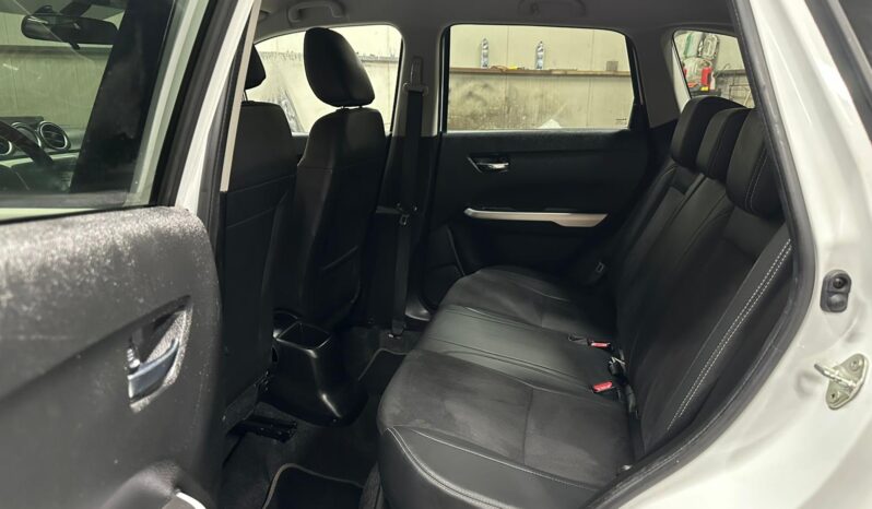 
								Suzuki Vitara full									