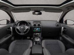 Nissan Qashqai “Model Tekna” 7 Locuri