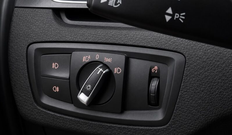 
								BMW X1 full									