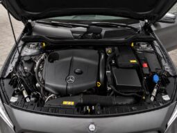 
										Mercedes-Benz GLA220 full									