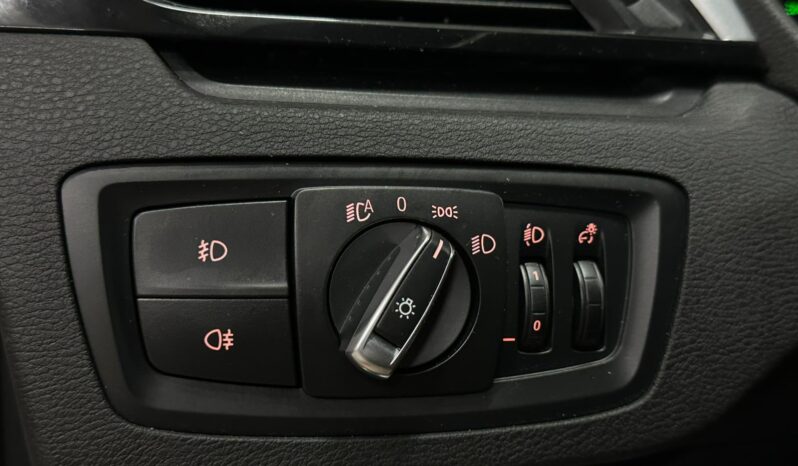 
								BMW X1 full									