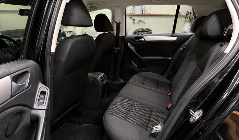 
								VW Golf 6 full									