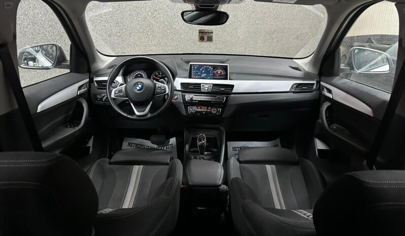 
								BMW X1 full									
