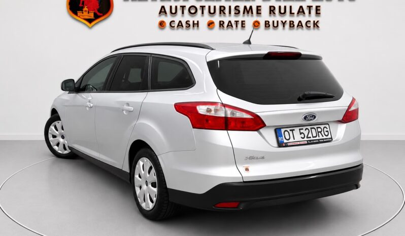 
								Ford Focus “Model Ghia” full									
