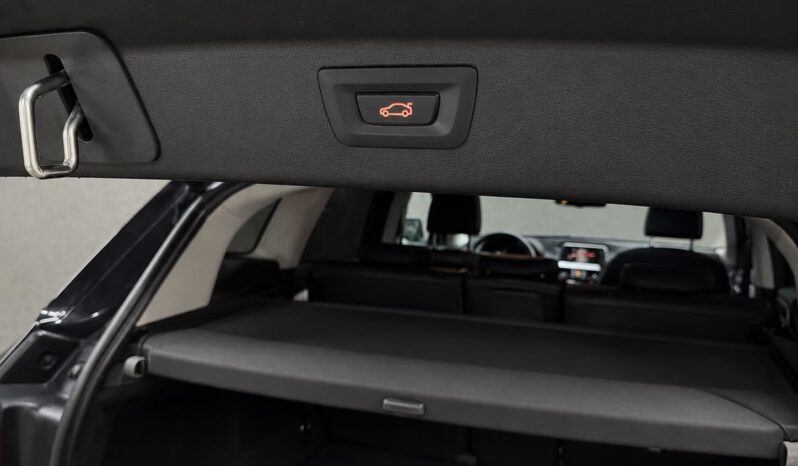 
								BMW X1 full									