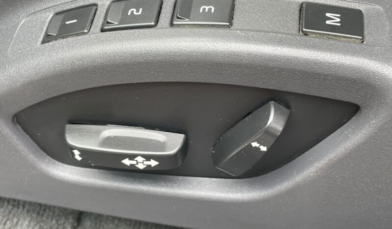 
								Volvo XC60 full									