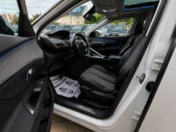 
										Peugeot 5008 full									