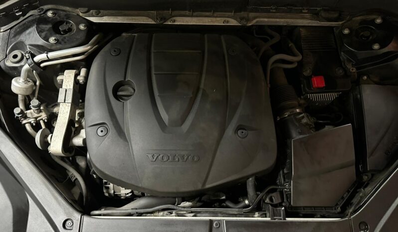 
								Volvo XC90 Inscription full									