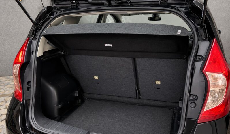 
								Nissan Note full									