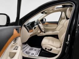 
										Volvo XC90 Inscription full									