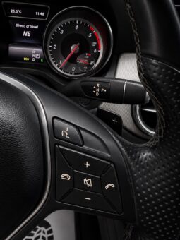 
										Mercedes-Benz GLA220 full									