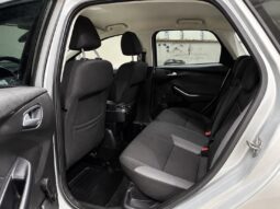 
										Ford Focus “Model Ghia” full									