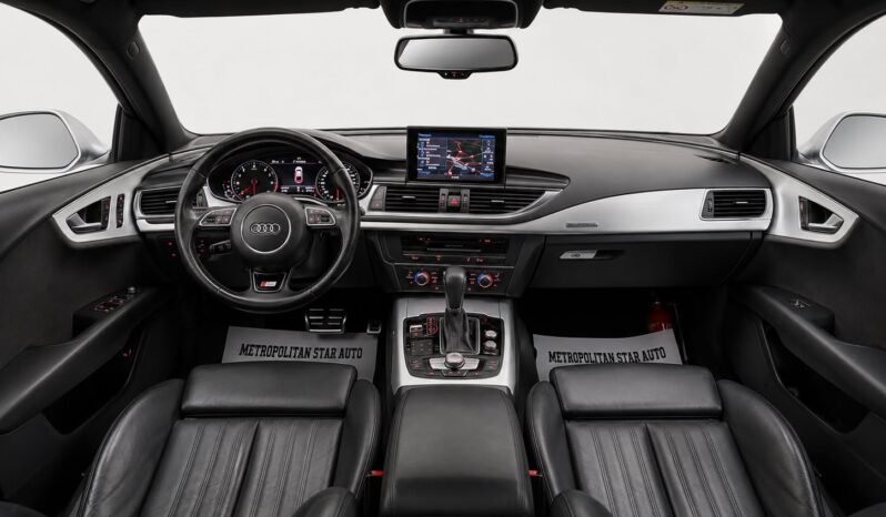 
								Audi A7 S-Line Quattro full									