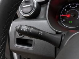 
										Dacia Duster “Model Laureate” full									