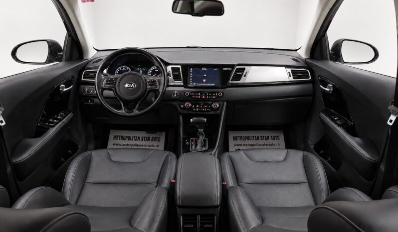 
								Kia Niro full									
