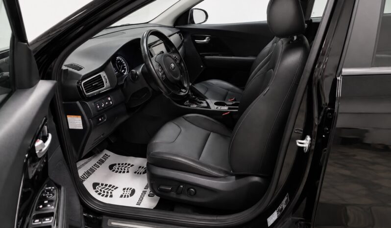 
								Kia Niro full									