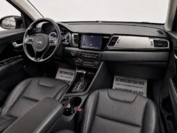 
										Kia Niro full									