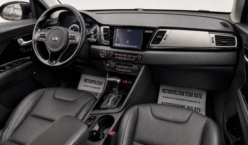 
								Kia Niro full									