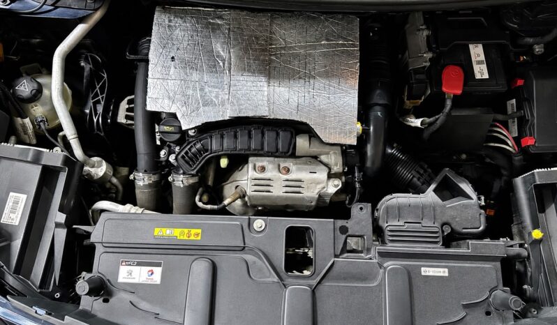 
								Peugeot 5008 GT-Line full									