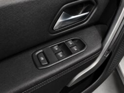 
										Dacia Duster “Model Laureate” full									
