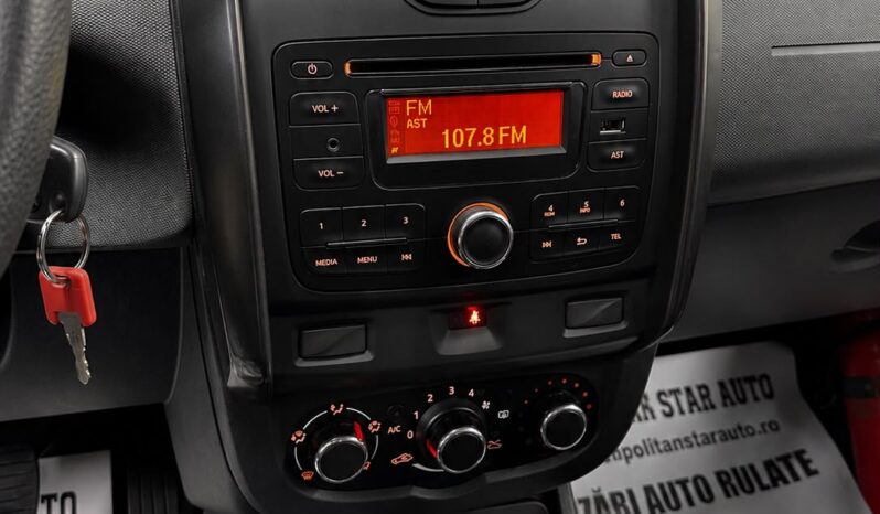 
								Dacia Duster full									