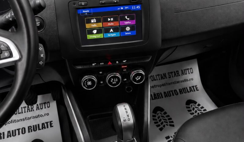 
								Dacia Duster “Model Laureate” full									