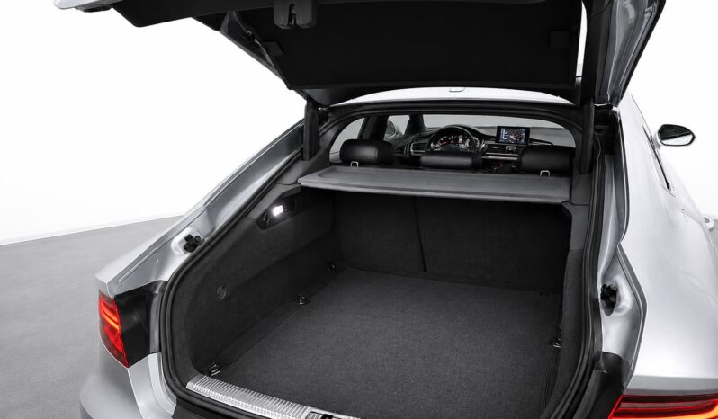 
								Audi A7 S-Line Quattro full									