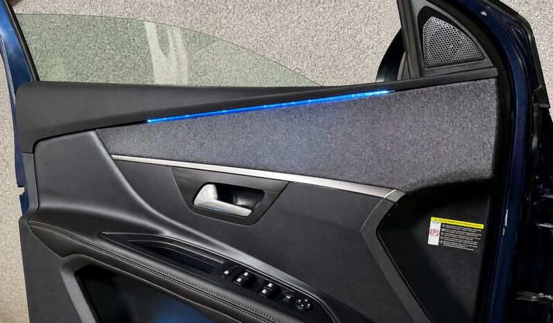 
								Peugeot 5008 GT-Line full									
