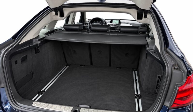 
								BMW Seria 3GT full									