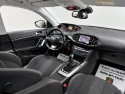 
										Peugeot 308 “Model Style” full									