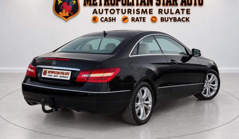 
Mercedes Benz E-Class Coupe full									