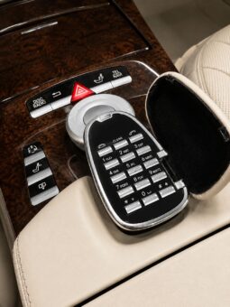 
										Mercedes-Benz S250 “Model Long” full									