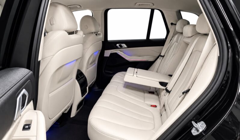 
								BMW X5 XDrive full									
