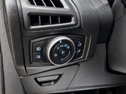 
										Ford Focus “Model Titanium” full									