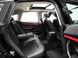 
										BMW Seria 3GT XDrive full									