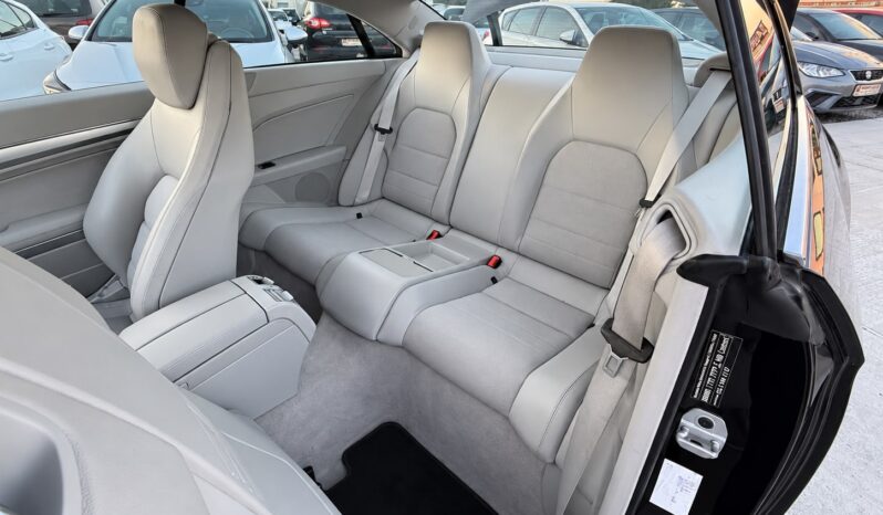 
Mercedes Benz E-Class Coupe full									