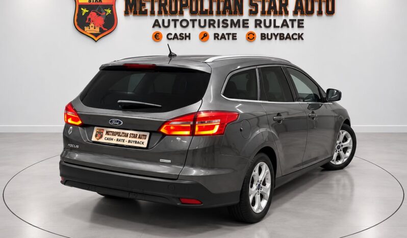 
								Ford Focus “Model Titanium” full									