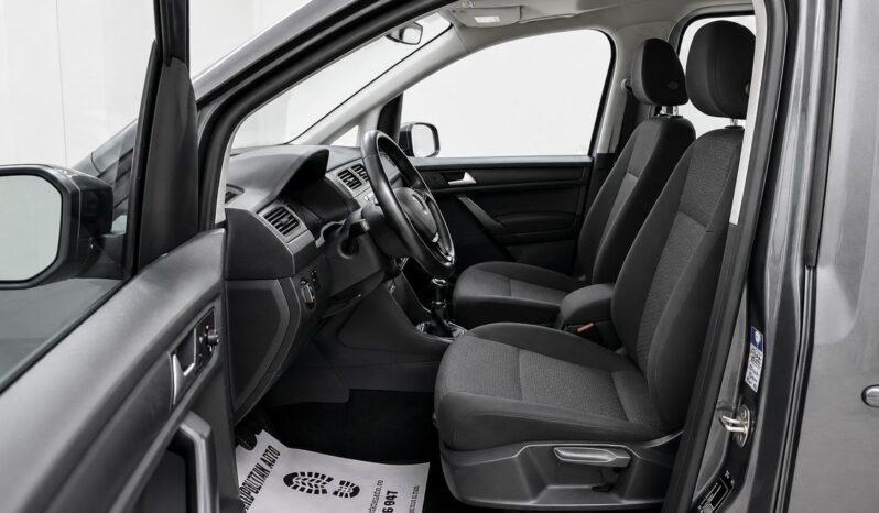 
								Volkswagen Caddy Maxi full									