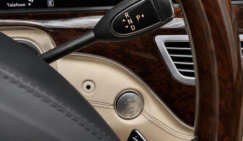 
								Mercedes-Benz S250 “Model Long” full									