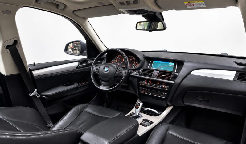 
								BMW X3 XDrive full									