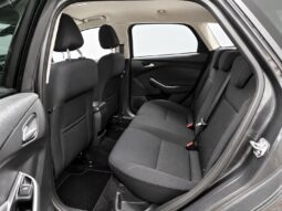 
										Ford Focus “Model Titanium” full									
