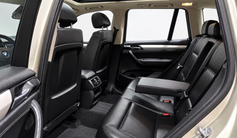 
								BMW X3 XDrive full									
