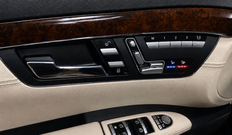 
								Mercedes-Benz S250 “Model Long” full									