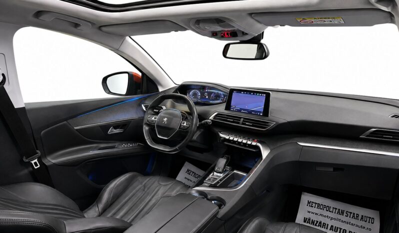 
								Peugeot 3008 full									