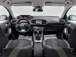 Peugeot 308 “Model Style”