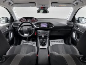 Peugeot 308 “Model Style”